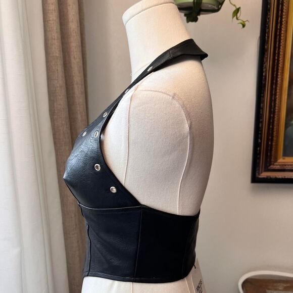 Princess Polly Black PU Corset Top – Size 4 (Fits Like 0/2) - Picture 5 of 8